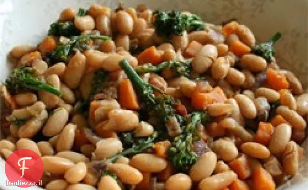 סלט שעועית מייפל Cannellini עם ברוקולי תינוק דלעת סקווש