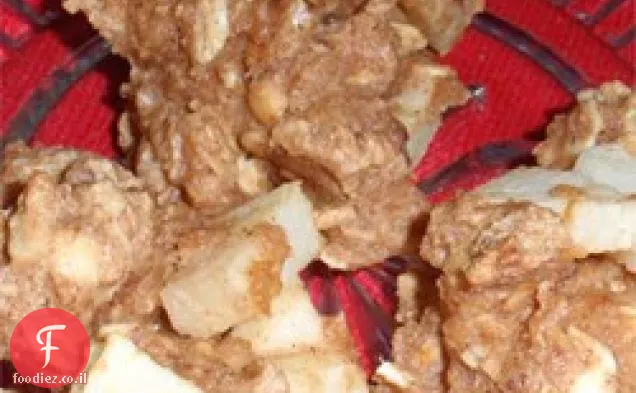 עוגיות שיבולת שועל של חמאת בוטנים תפוחים