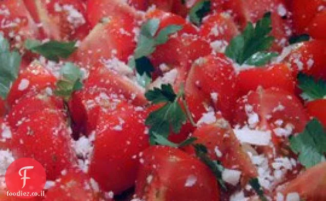 עגבניות שזיף עם פקורינו