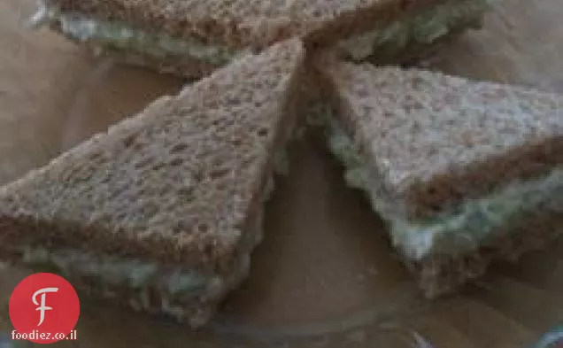 כריכי מסיבת מלפפון