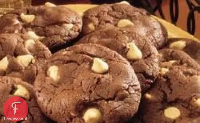 עוגיות שוקולד חמאת בוטנים צ'יפס