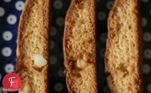 ביסקוטי שוקולד לבן macadamia של מריאטה