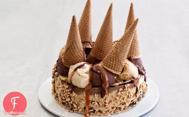 עוגת גלידת קרמל מלוח