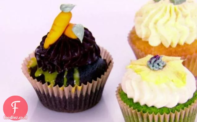 Black Out Cupcake