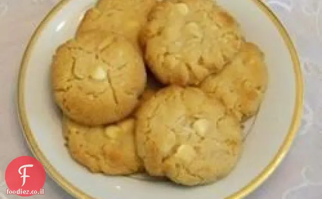 עוגיות שוקולד לבן קוקוס מקדמיה