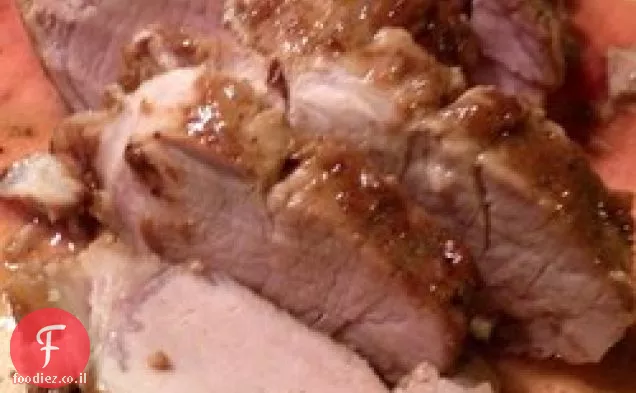 בשר חזיר קל במרינדה טנדרלוין