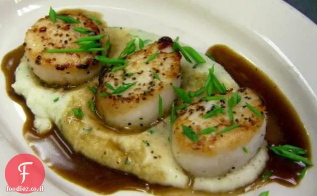 צדפות צרובות, פולנטה, Demi-Glace