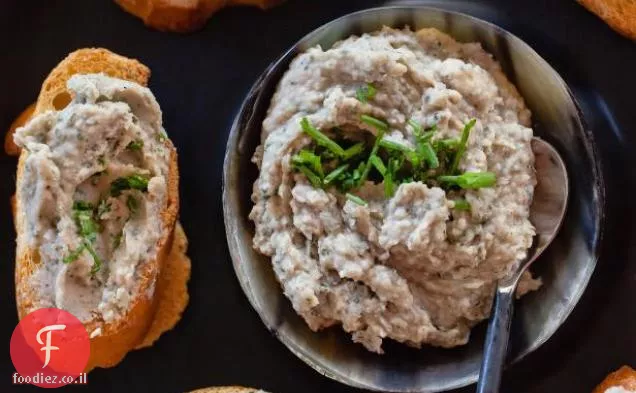 מטבל שעועית לבנה