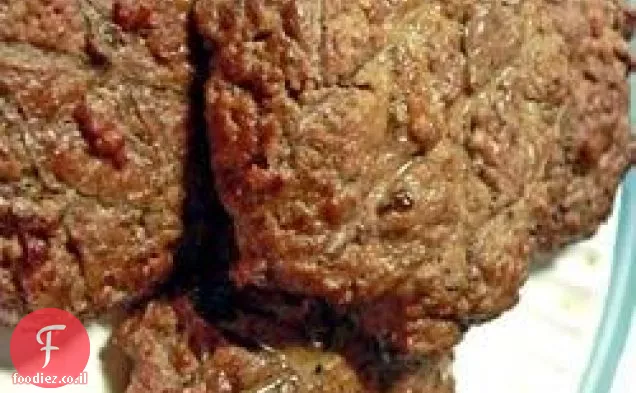 המבורגרים צלויים טעימים