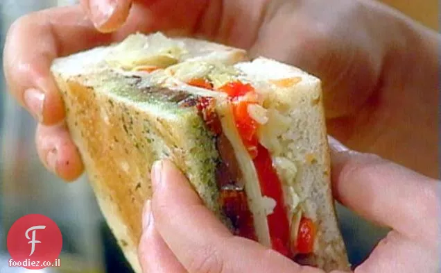 לחם ממולא Antipasto ירקות