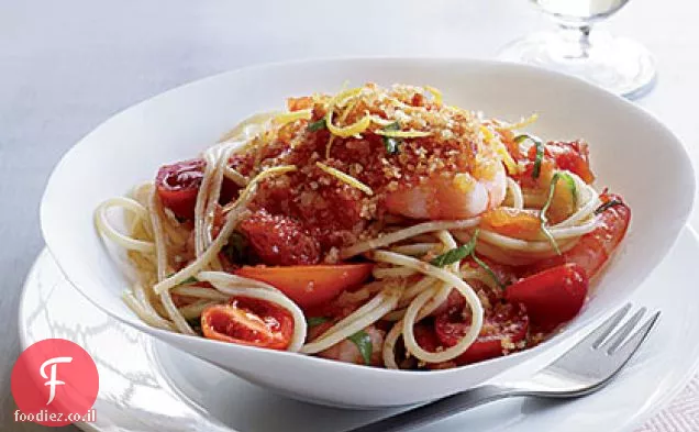 Spaghettini עם שרימפס, עגבניות ופירורי צ'ילה