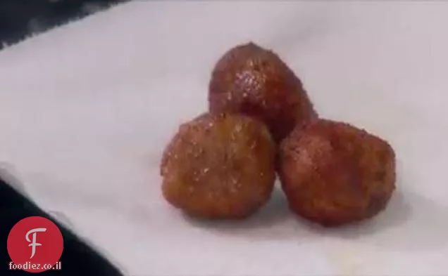 כדורי אורז מטוגנים וממולאים (Arancini di Riso)