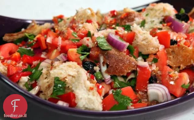 Puttanesca בסגנון Panzanella