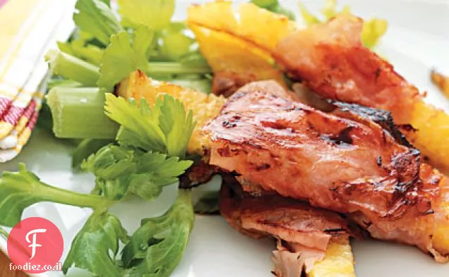 חזיר וחניתות אננס