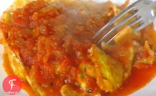 מעיים מזויפים ברוטב עגבניות: טריפה פינטה אל פומודורו