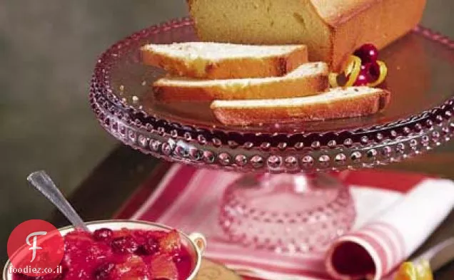 עוגת ג'ינג'ר פאונד עם אמברוזיה חמוציות מזוגגות