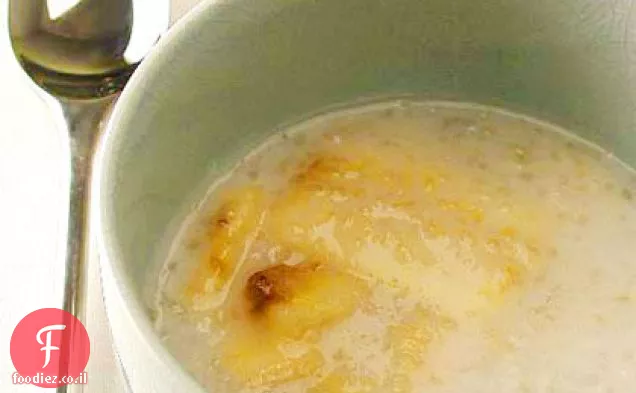 מרק קוקוס טפיוקה מתוק עם בננות (Che Chuoi)