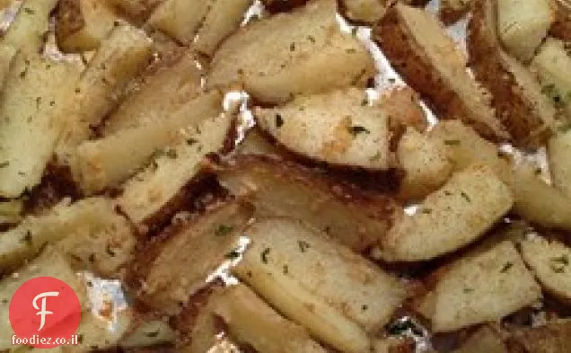 טריזי תפוחי אדמה מתובלים בתנור