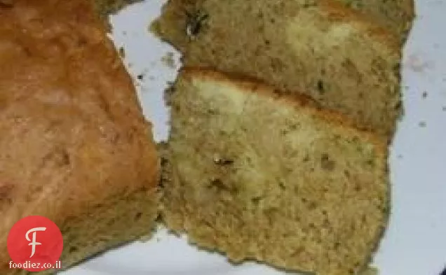 לחם קישואים השישי