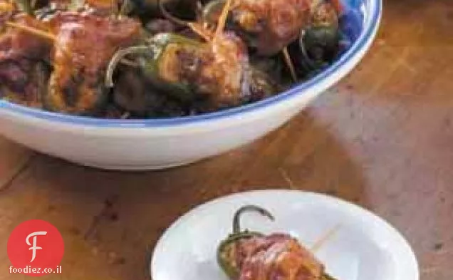 ג'לפנוס ממולא עטוף בייקון