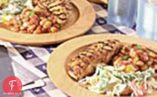 אפונה מתוקה וסלט פסטה עגבניות שרי