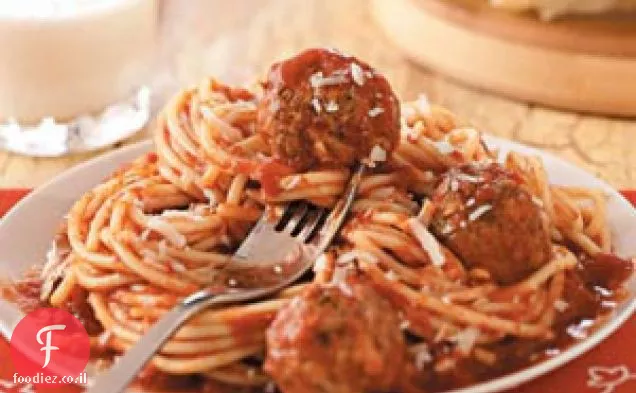 ספגטי איטלקי וקציצות