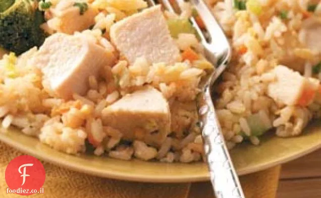 אורז מטוגן עוף
