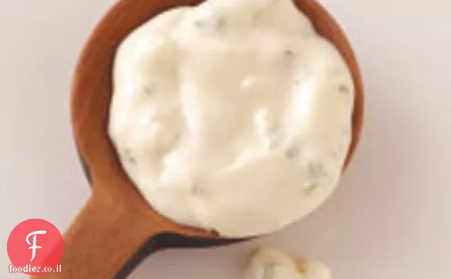 עליונית תפוחי אדמה גבינה כחולה חצופה