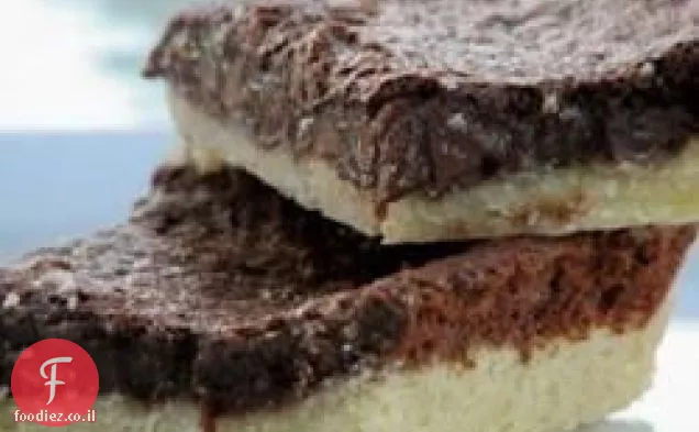 בראוניז דביק עם קרום לחם קצר