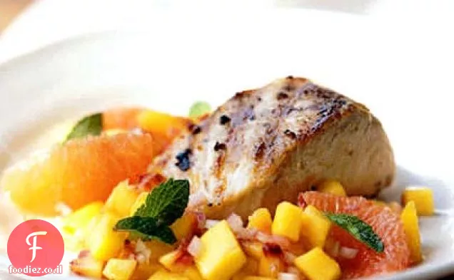 Mahimahi בגריל עם אפרסק ותענוג אשכוליות ורוד