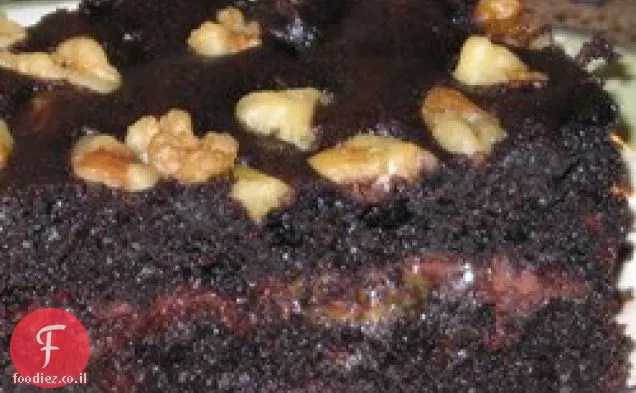 עוגת אגוזים קרמל שוקולד