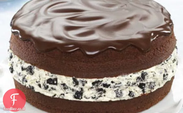 עוגת עוגיות OREO מכוסה בשוקולד
