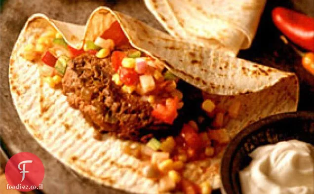 המבורגרים צ'ילה עם סלסה תירס