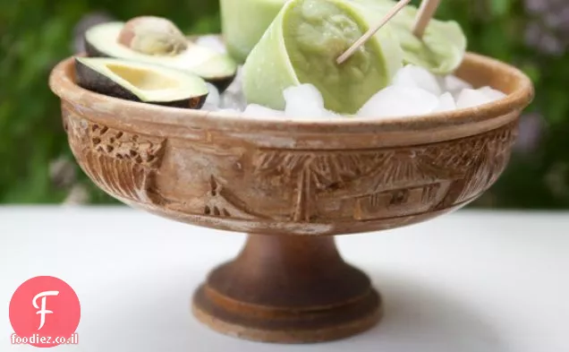 Paletas De Aguacate Y Coco (אבוקדו וקוקוס ארטיקים)
