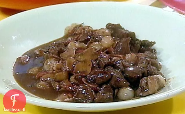 בשר בורגונדי בקר Sirloin: ביף בורגיניון