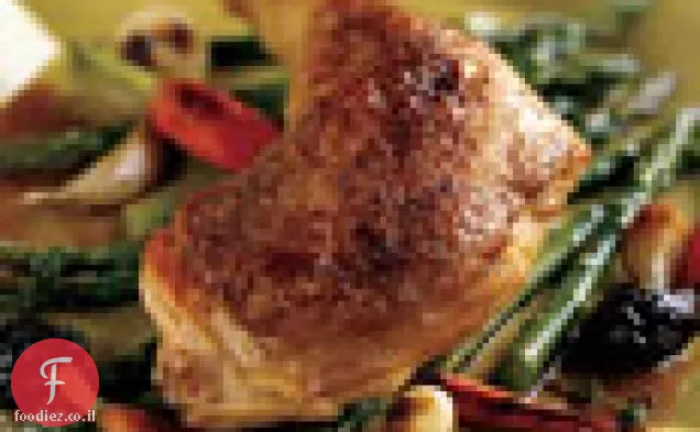עוף ריזלינג עם שזיפים וכרוב
