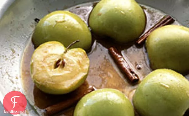 תפוחי קינמון אפויים