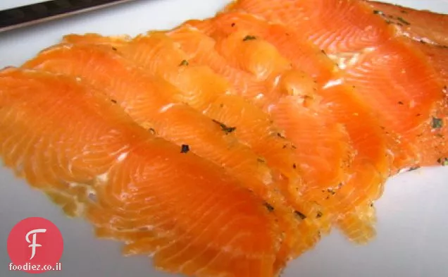 Gravlax של סלמון מלך פראי