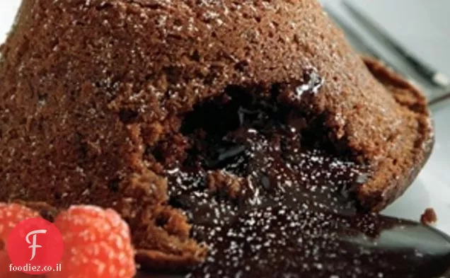 עוגת שוקולד מותכת מוקה