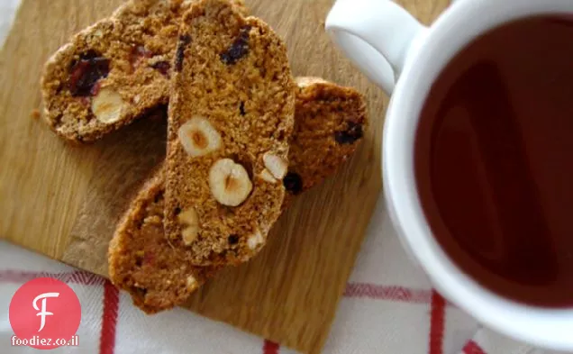 Cantuccini אגוזי לוז חמוציות כתום