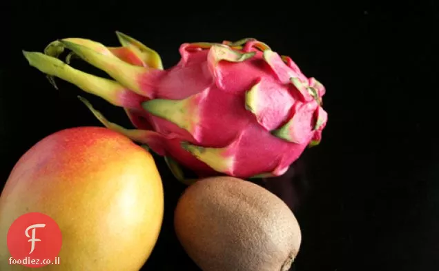 Ensalada De Pitaya, קיווי, מנגו Y (פירות הדרקון, קיווי, מנג
