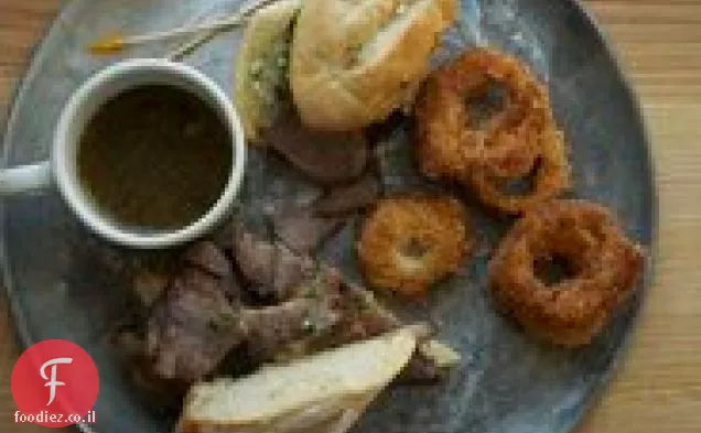 המבורגרים בשר בקר רזה בסיסיים