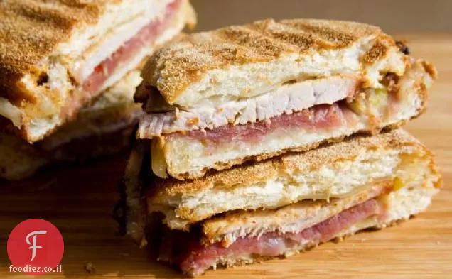מבשלים את הספר :' Catskills Cubano