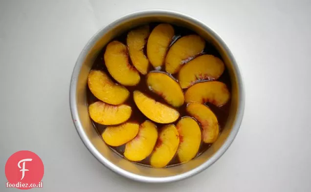 אפרסק הפוך עוגה