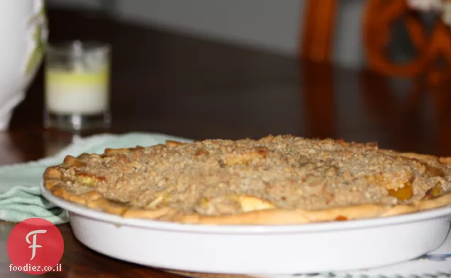 4 ביולי: עוגת קרמבל תפוחים ומנגו