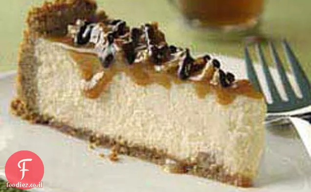 עוגת גבינת פקאן מצופה קרמל