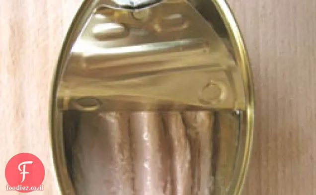 פשוט טונה ניסואז לאחד