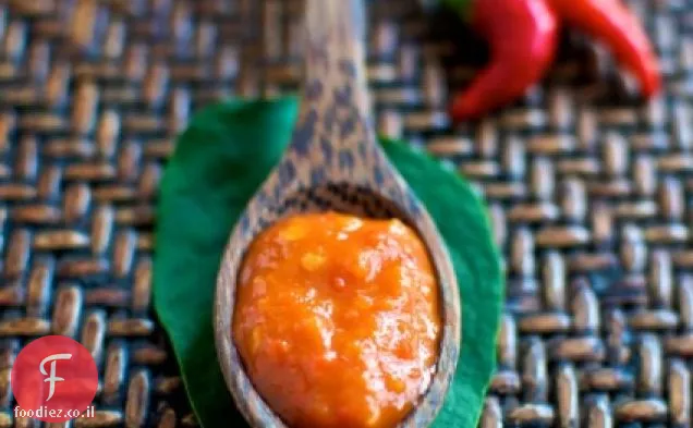 מתכון רוטב חריף צ'ילי-סגנון Sriracha