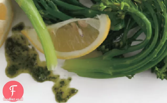 Broccolini עם שמן צמחי איטלקי