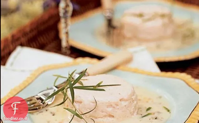 טימבלס פירות ים עם טרגון Beurre Blanc